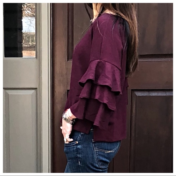 ✨LAST ONE✨Burgundy layered sleeves knit top - Picture 2 of 5